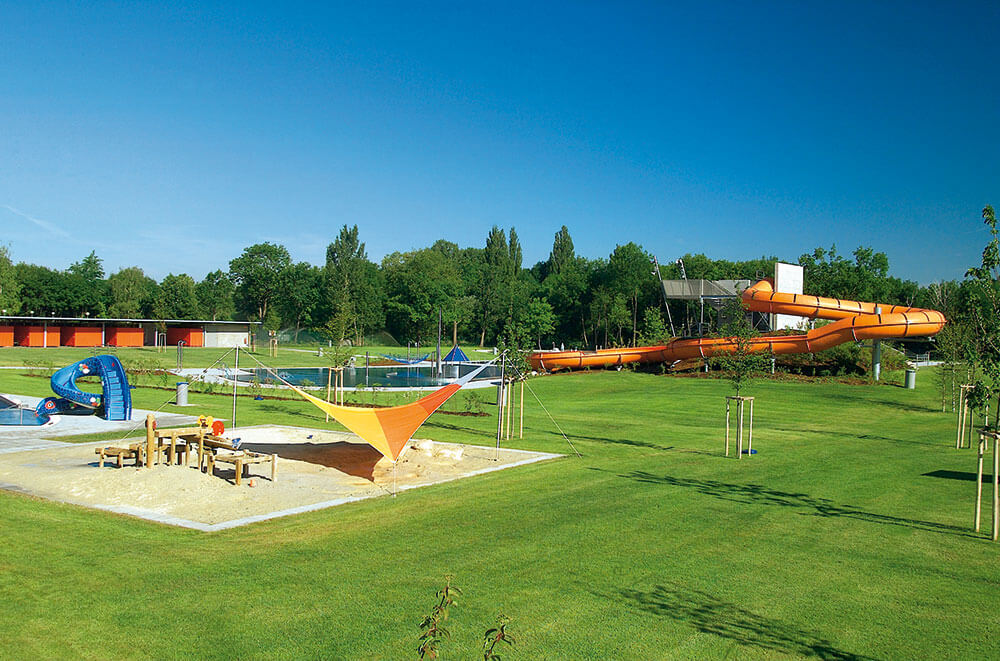 3n8m9602_schwimmbad_herzogenburg_web